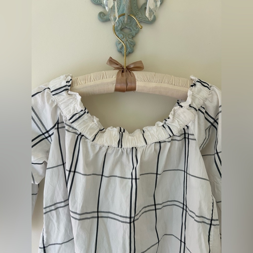 A&F Plaid Off the Shoulder Blouse 
Size: Small
NWOT - Picture 8 of 11